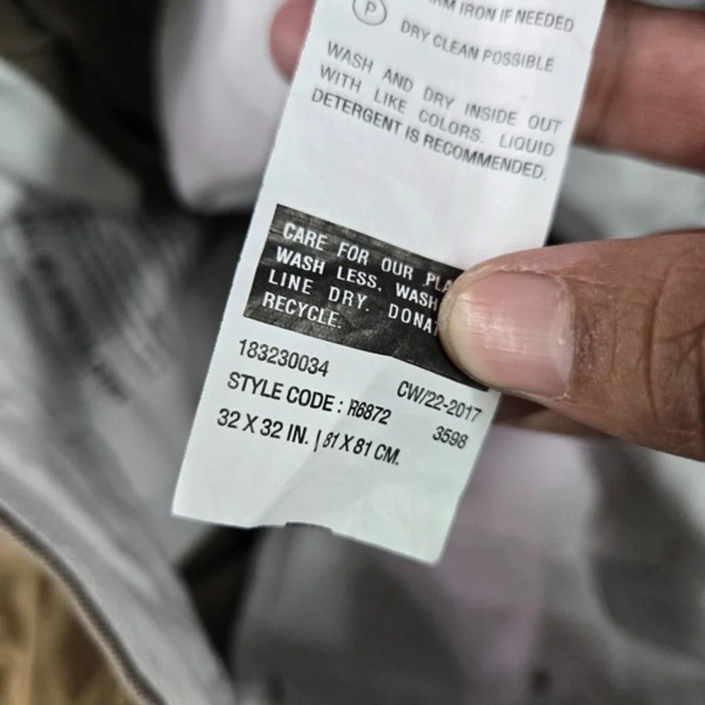 Levis *please carefully